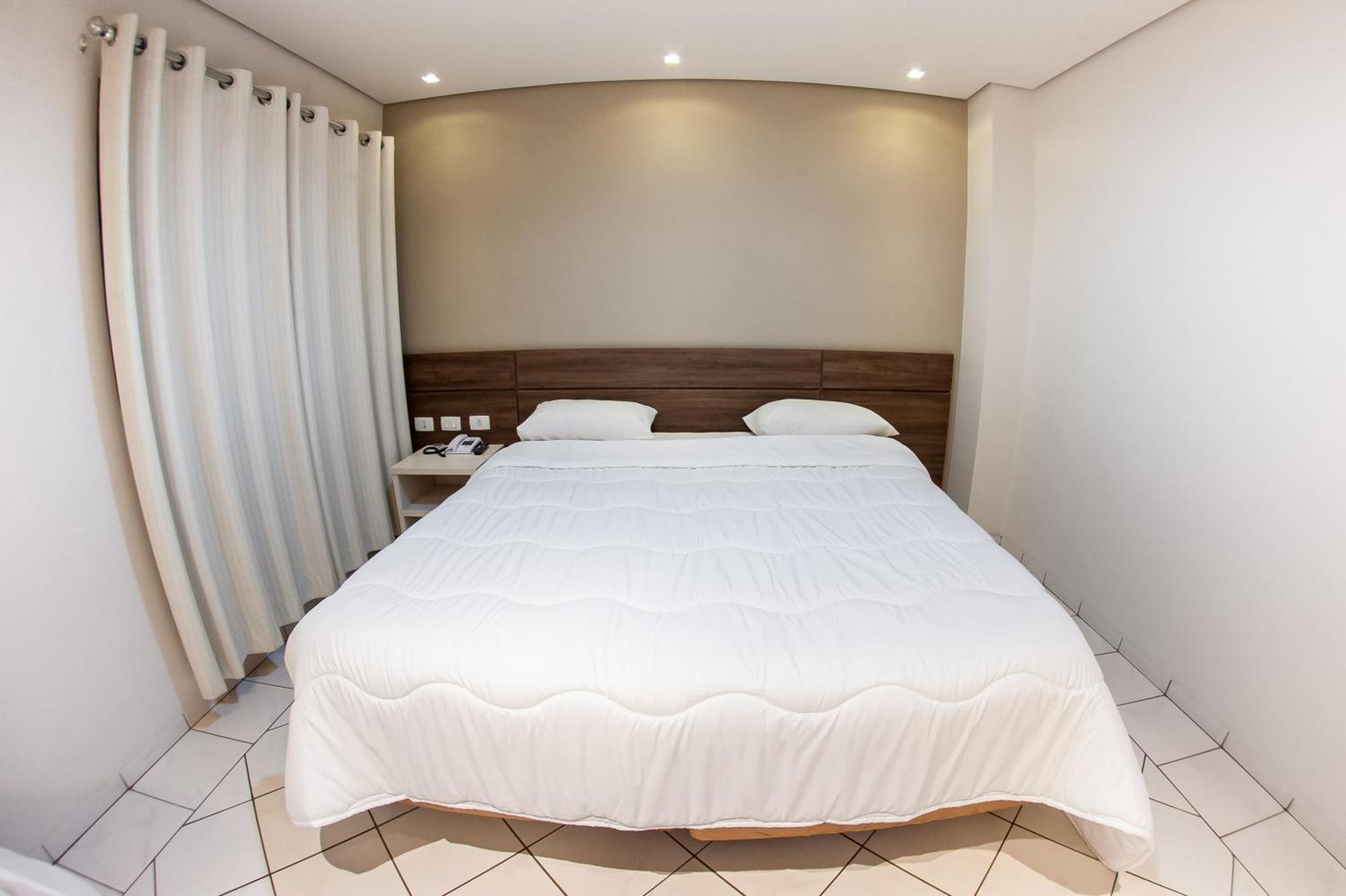 London 3* Londrina