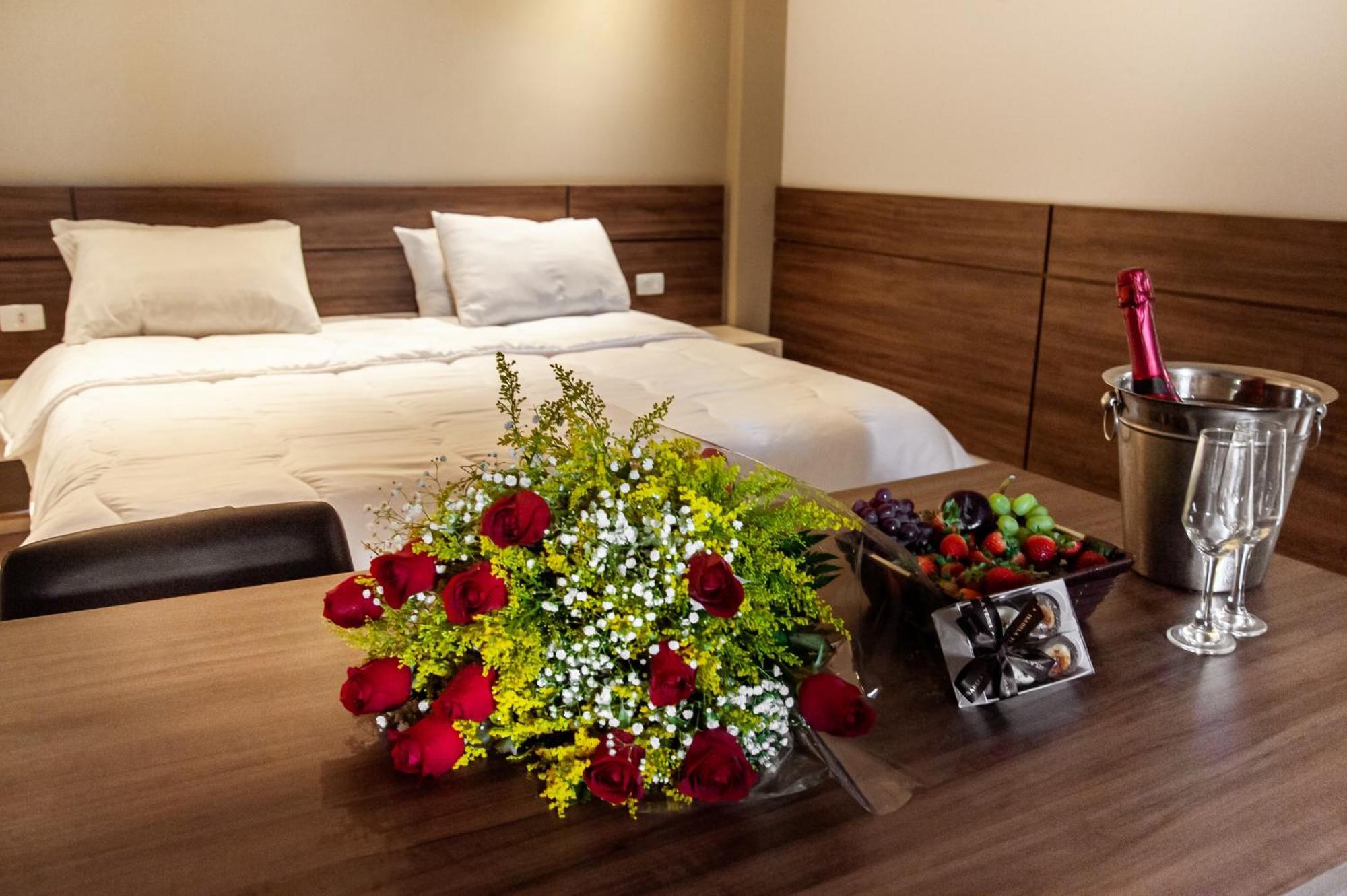 London Hotel 3*